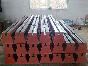 T型槽地軌 T型槽地軌