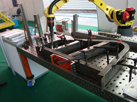 三維柔性焊接平臺(tái) 三維柔性焊接平臺(tái)
